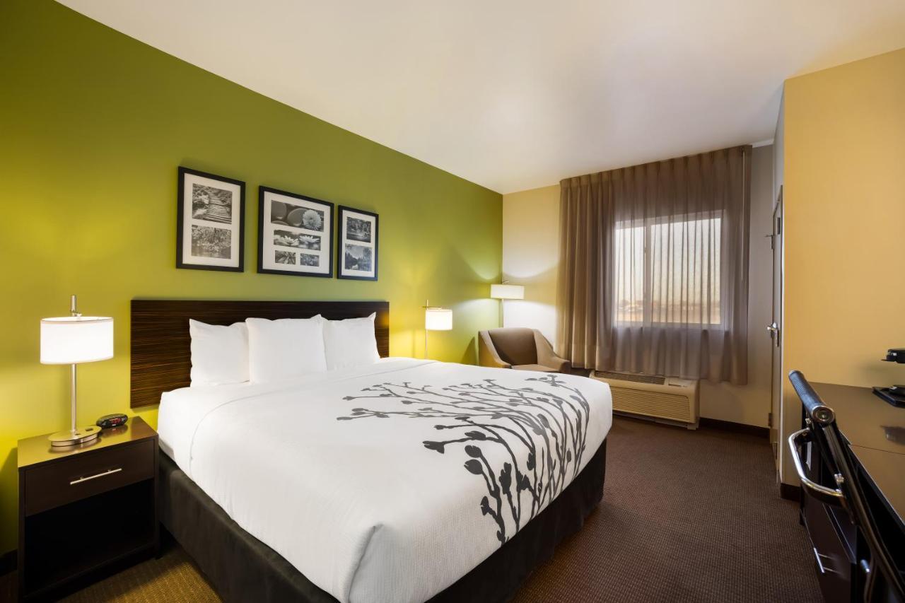Sleep Inn & Suites Colby Eksteriør bilde