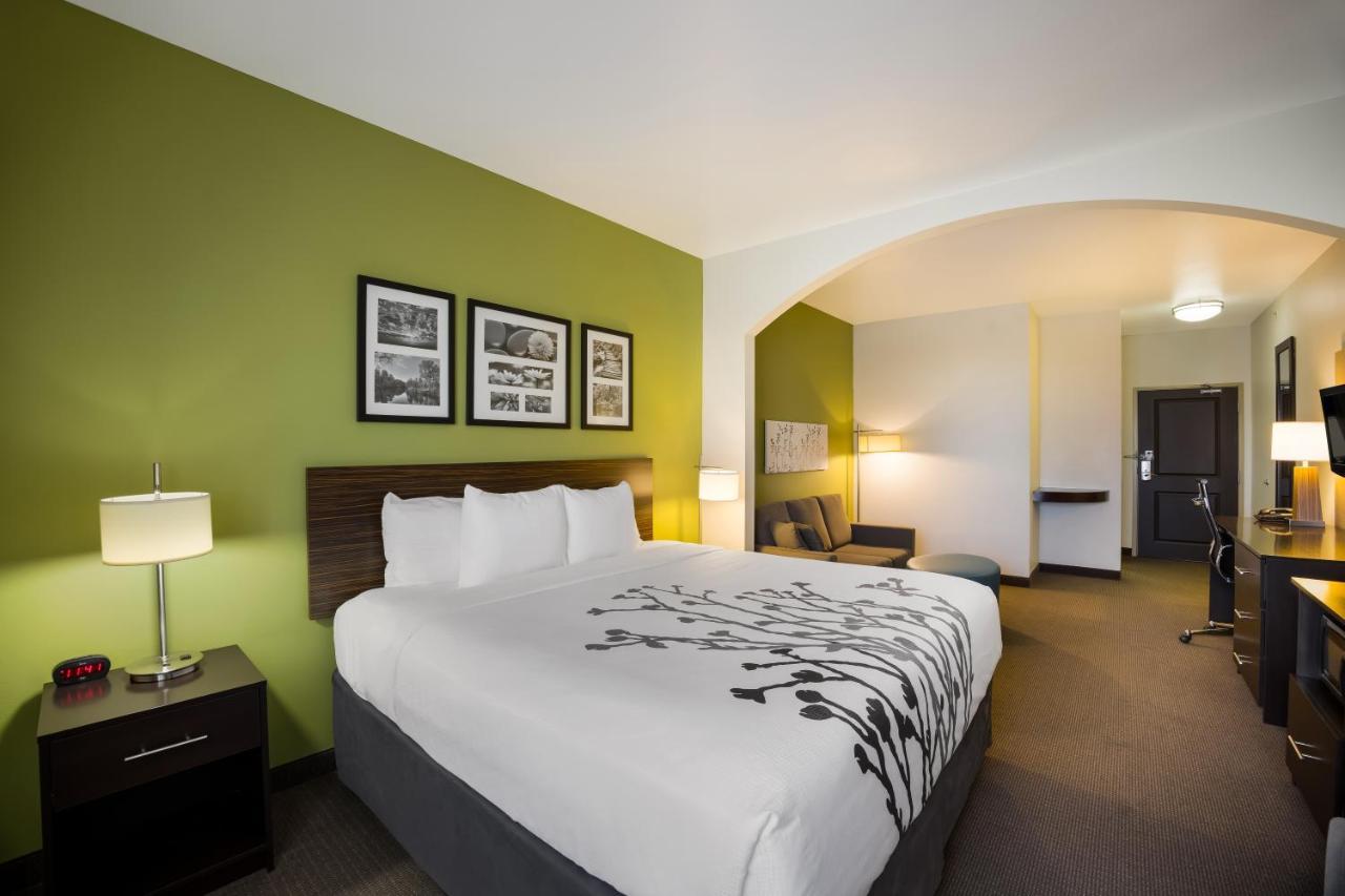 Sleep Inn & Suites Colby Eksteriør bilde