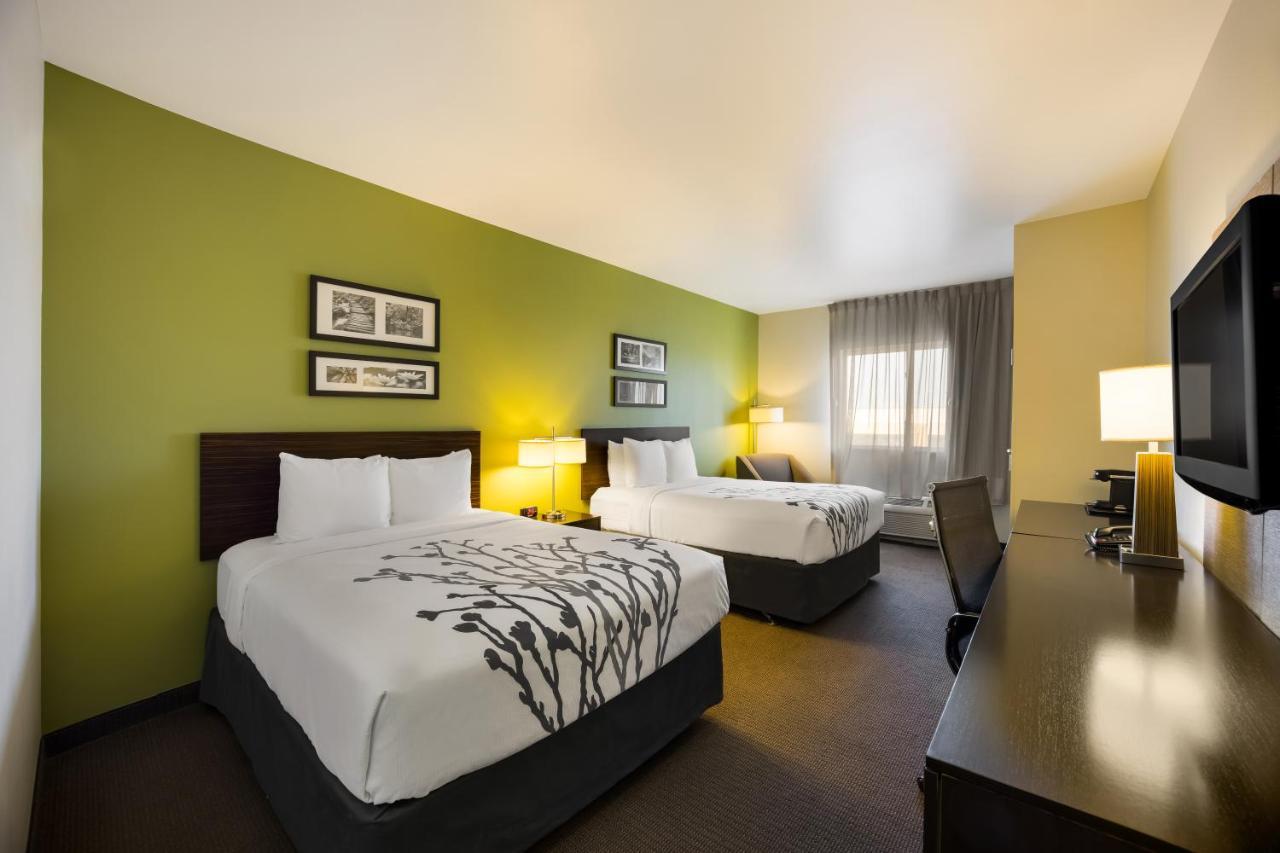 Sleep Inn & Suites Colby Eksteriør bilde