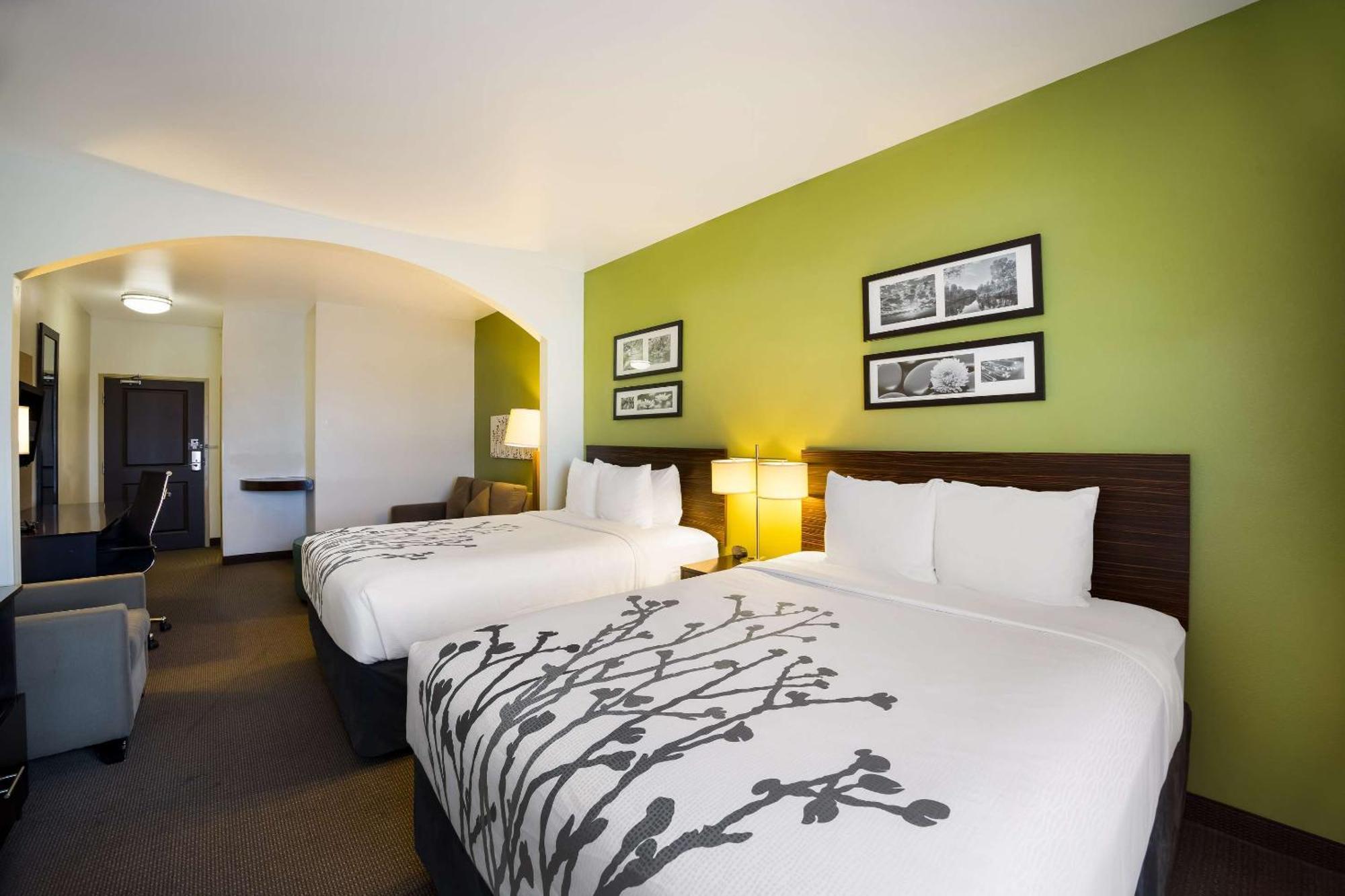 Sleep Inn & Suites Colby Eksteriør bilde