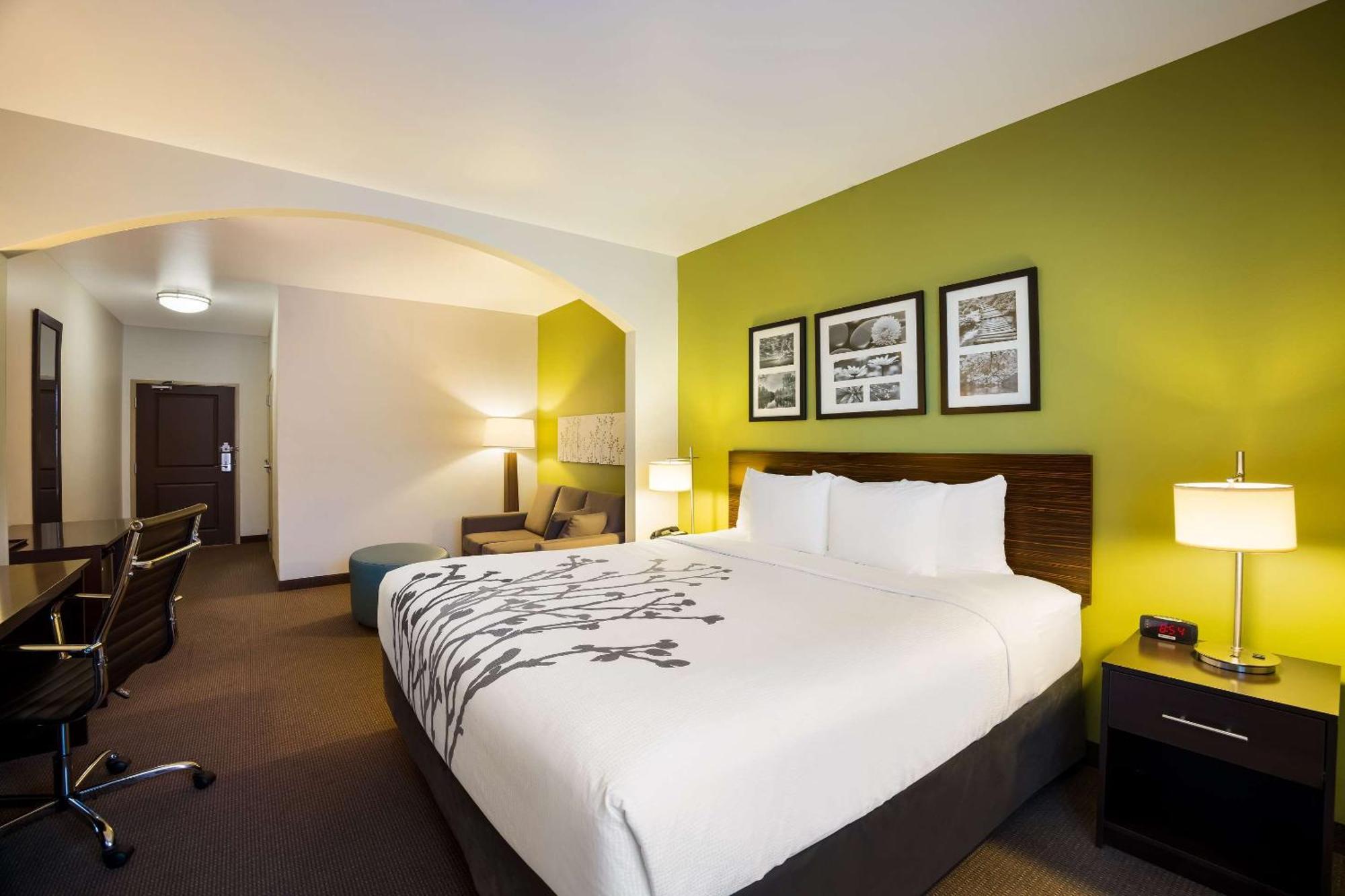 Sleep Inn & Suites Colby Eksteriør bilde